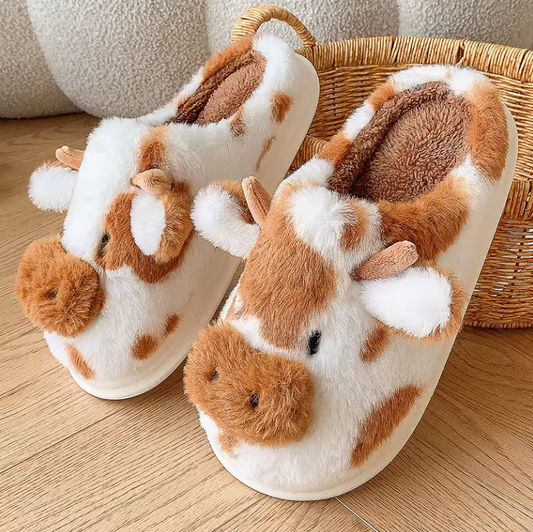 Floppers™ Cow – The Cuddliest Slippers of the Season